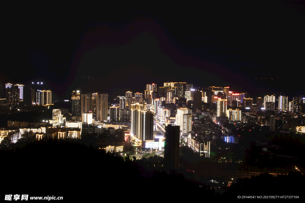 贵州省盘州市城市夜景全景