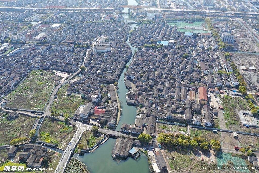 绍兴东圃镇鸟瞰航拍图