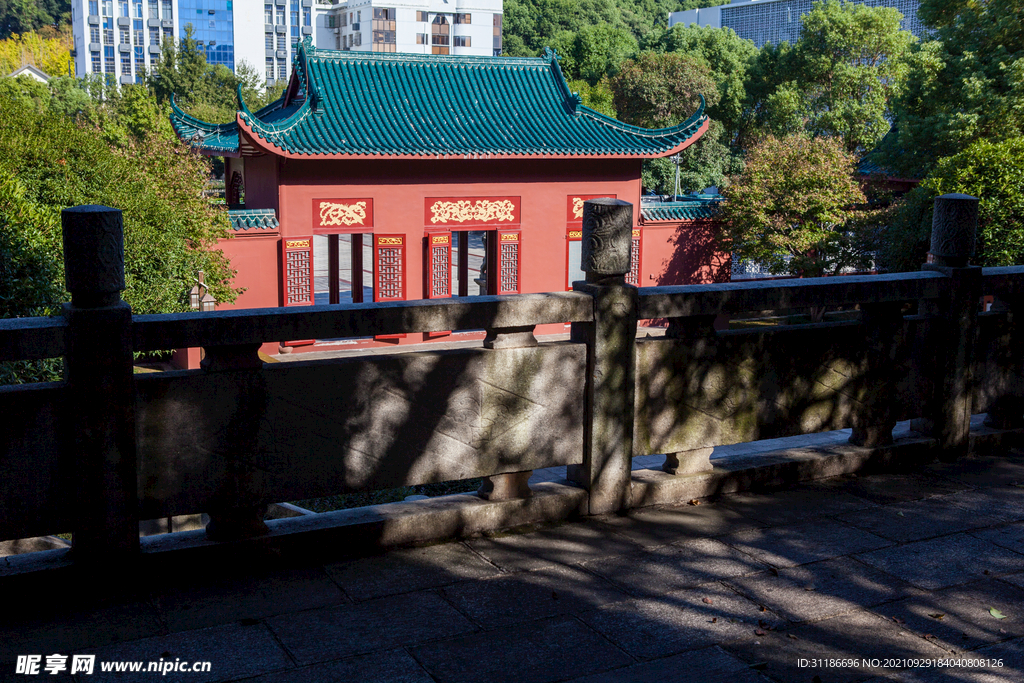 岳阳金鹗山公园金鹗山孔子公园