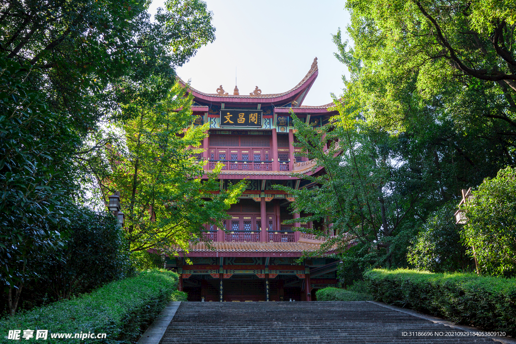 岳阳金鹗山公园金鹗山孔子公园