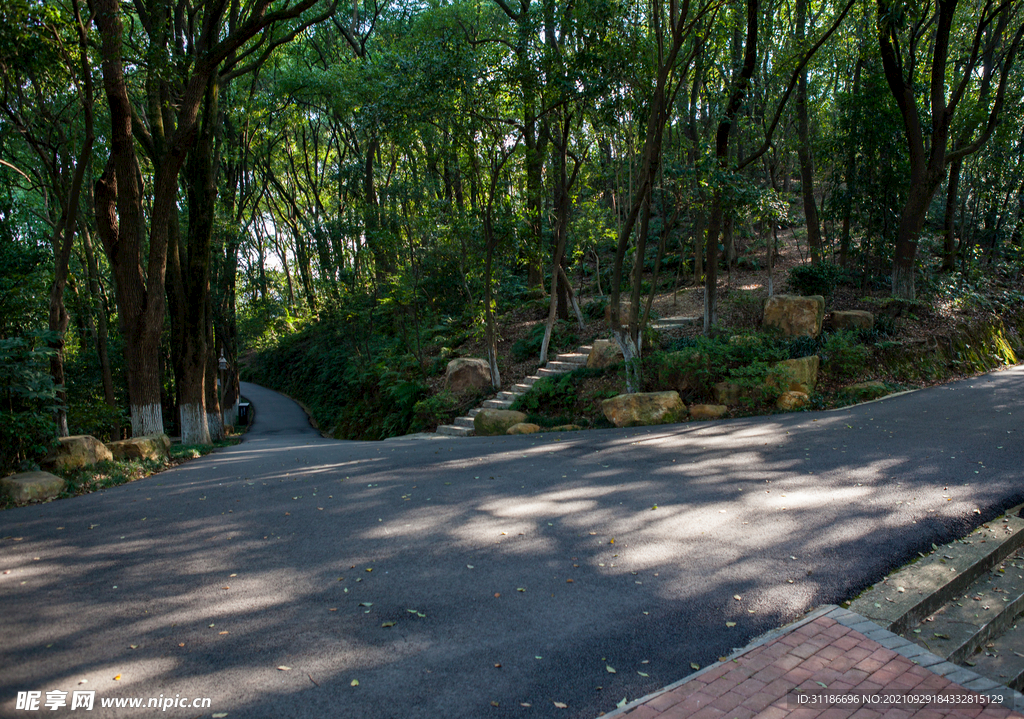 岳阳金鹗山公园金鹗山孔子公园