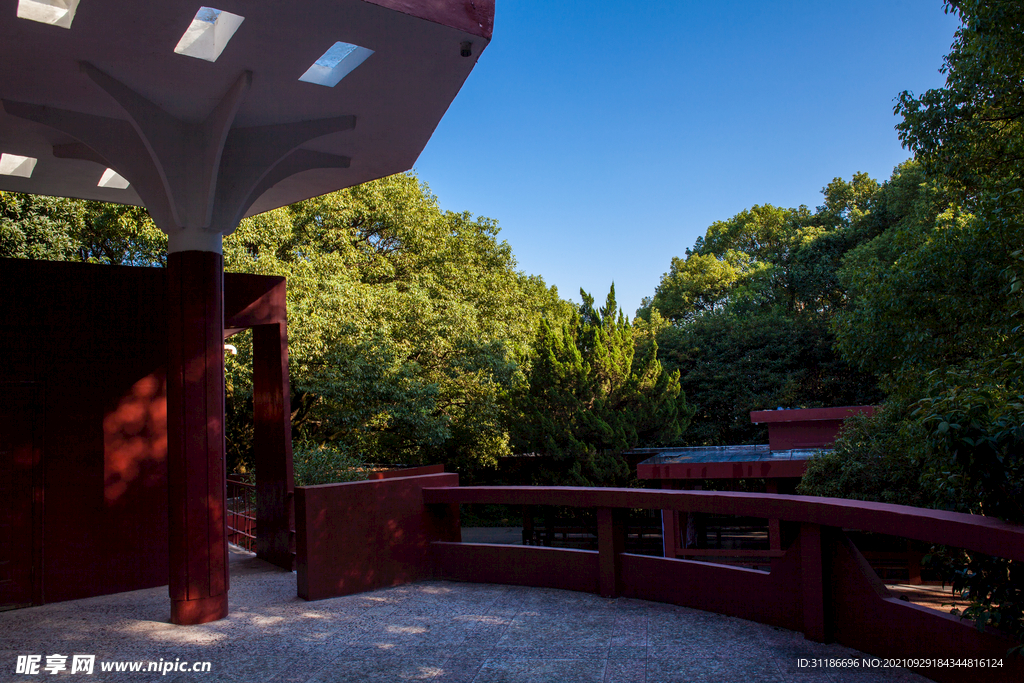 岳阳金鹗山公园金鹗山孔子公园