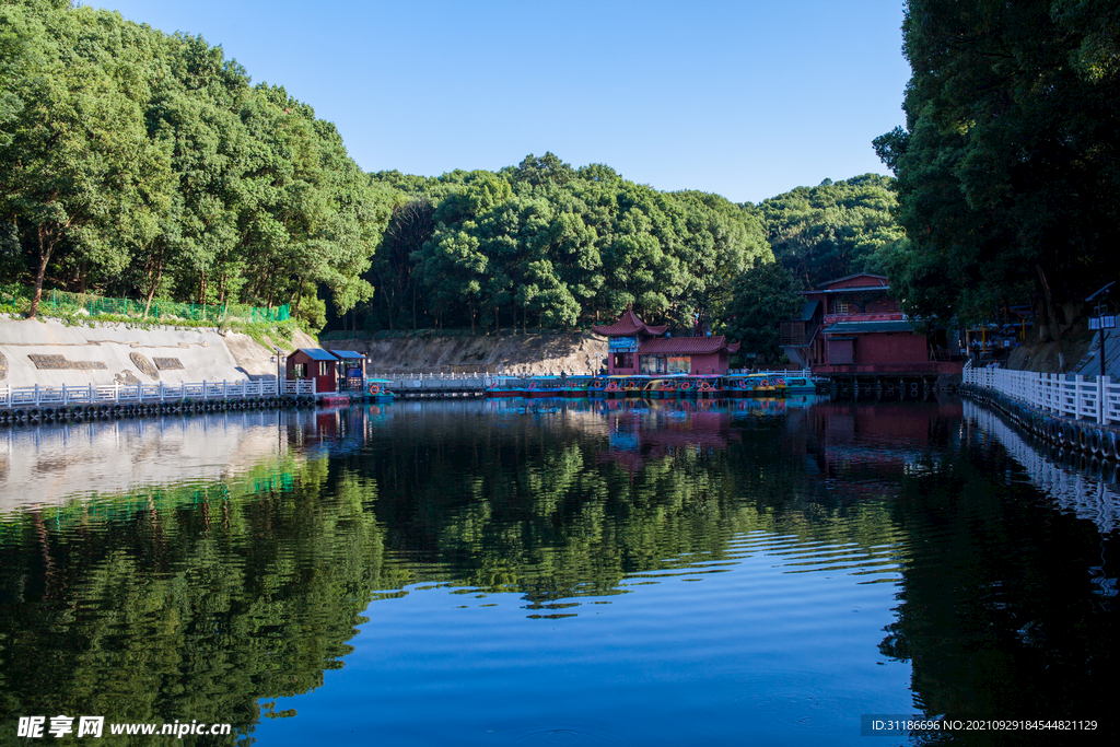 岳阳金鹗山公园金鹗山孔子公园