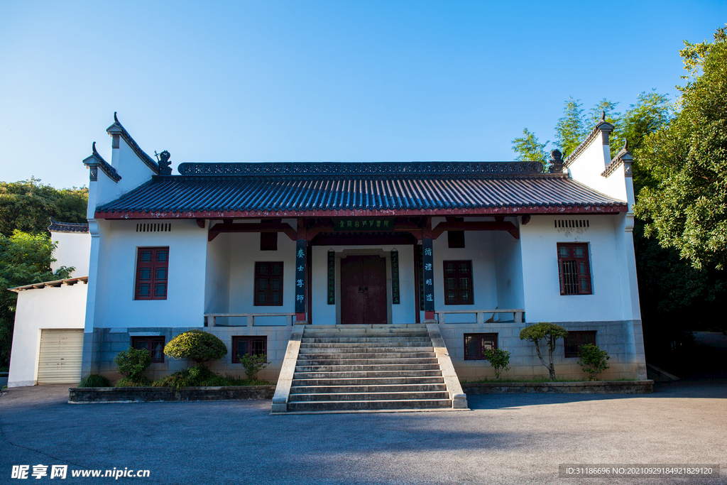 岳阳金鹗山公园金鹗山孔子公园