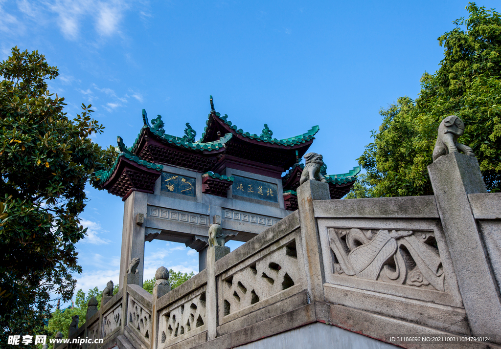 岳阳楼景区 北通巫峡