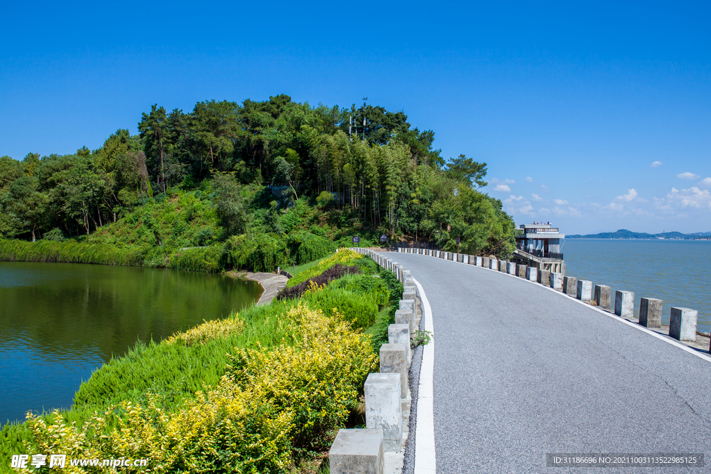 岳阳君山岛景区 同心湖