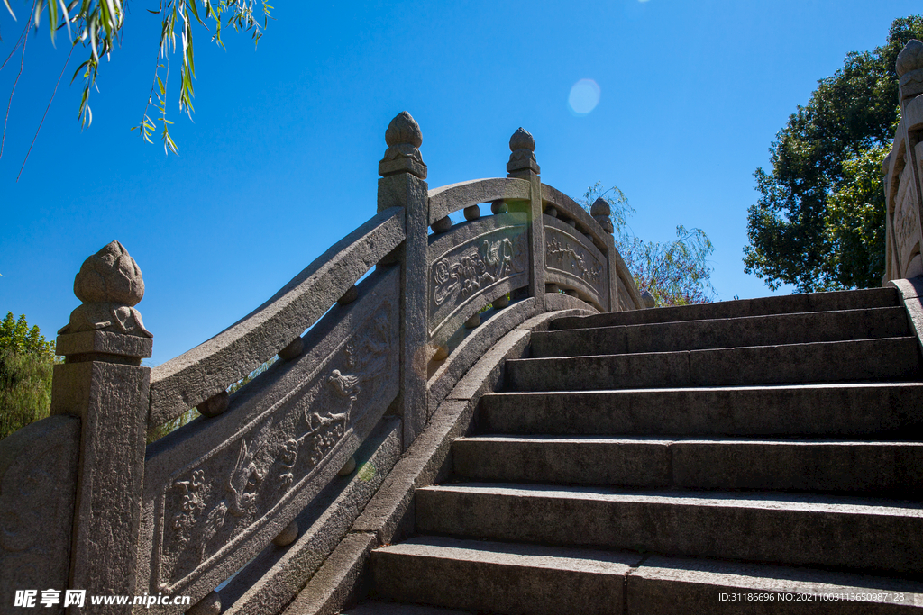 岳阳君山岛景区 秋月桥云梦亭