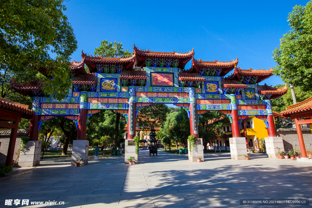 岳阳圣安寺景区