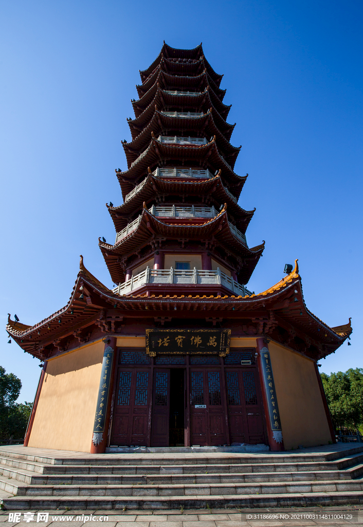 岳阳圣安寺景区 岳阳塔