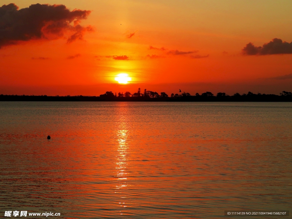 海滨夕阳风景