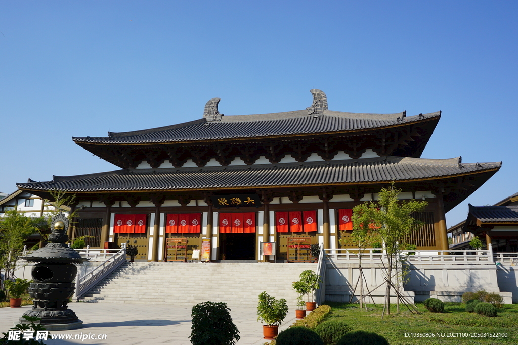 沈阳塔湾仿古建筑回龙寺大雄殿