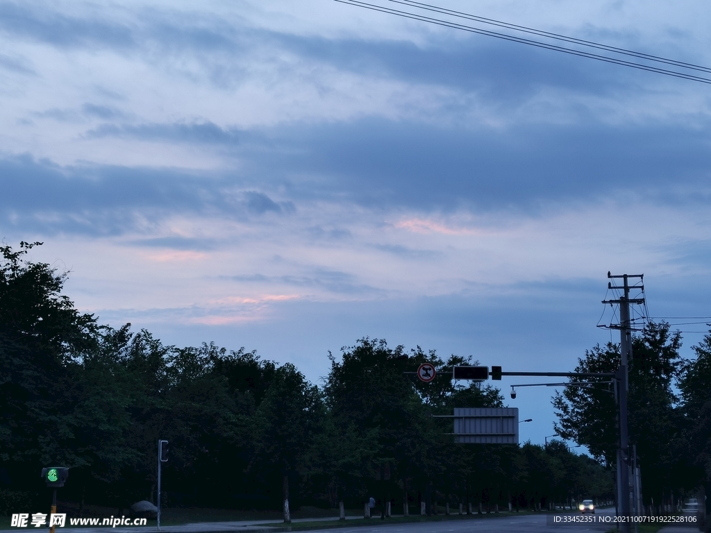 天空