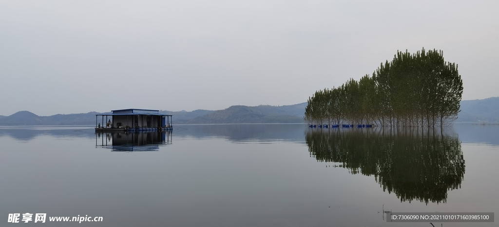 湖景