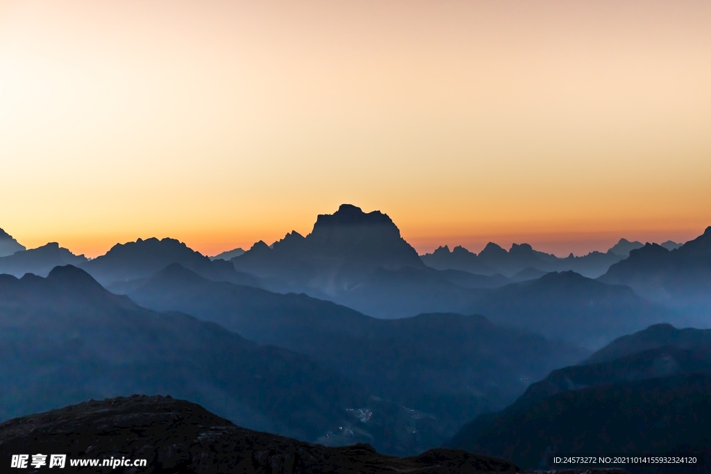 山