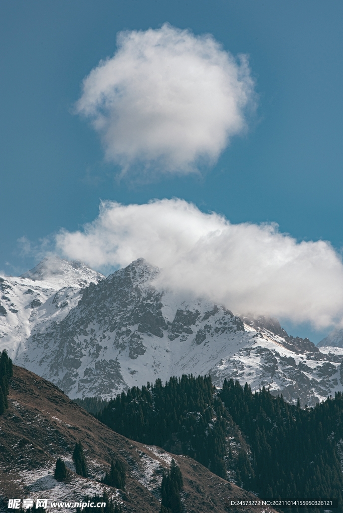 山 