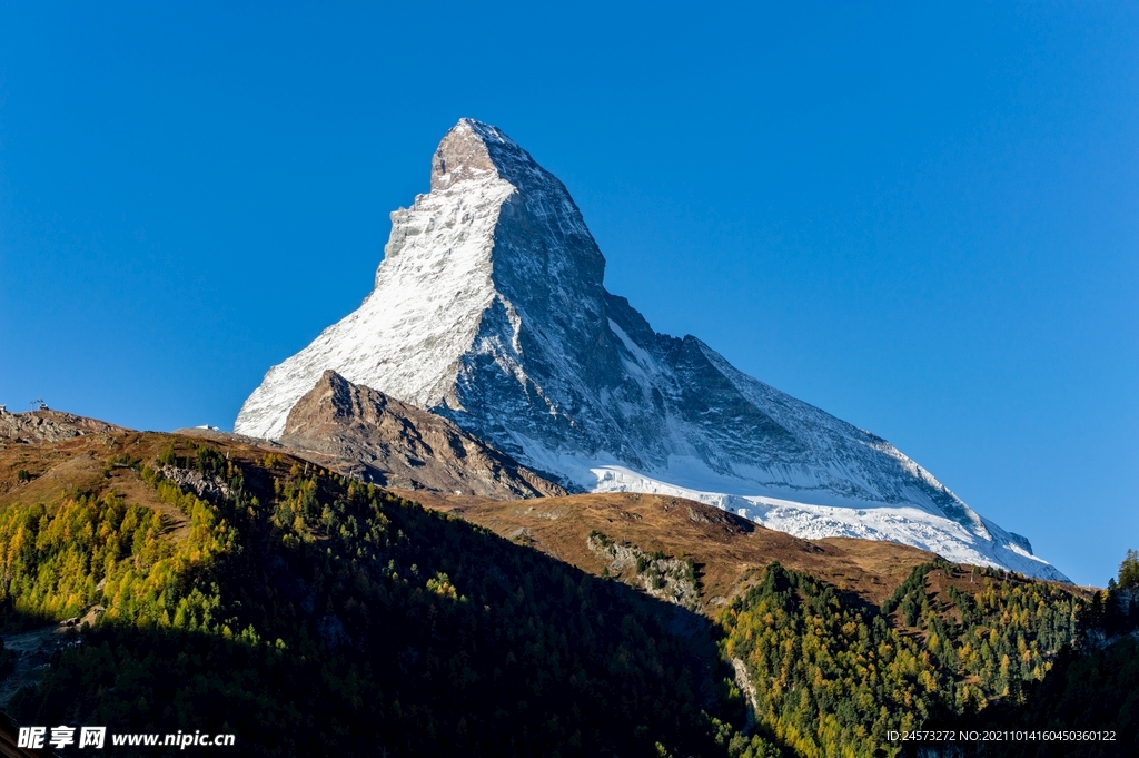 山 