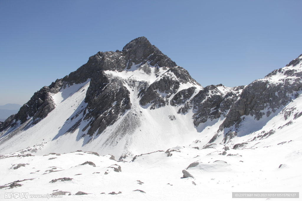 雪山