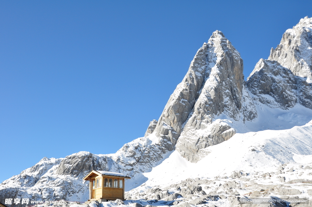 雪山