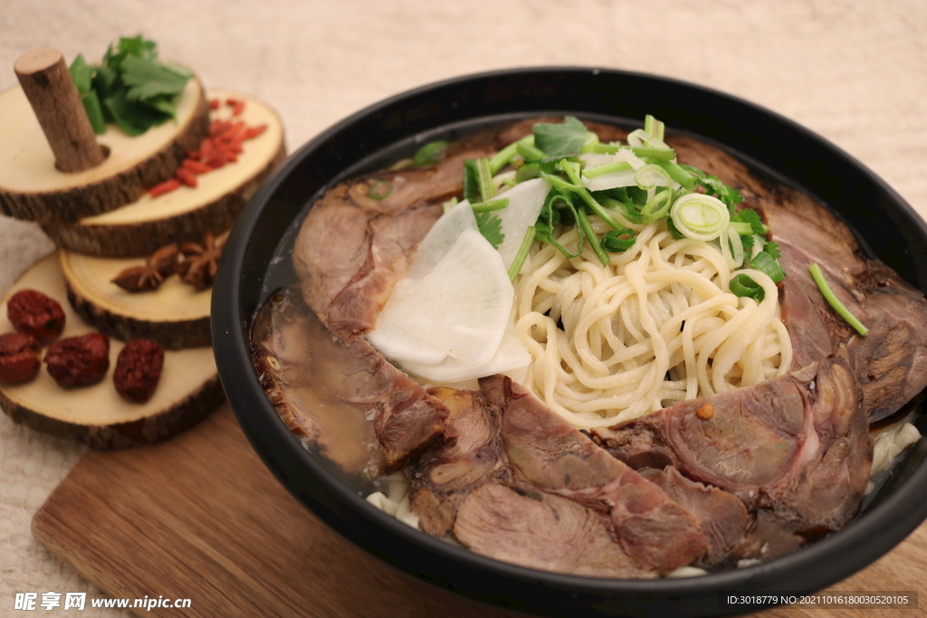 传统牛肉面