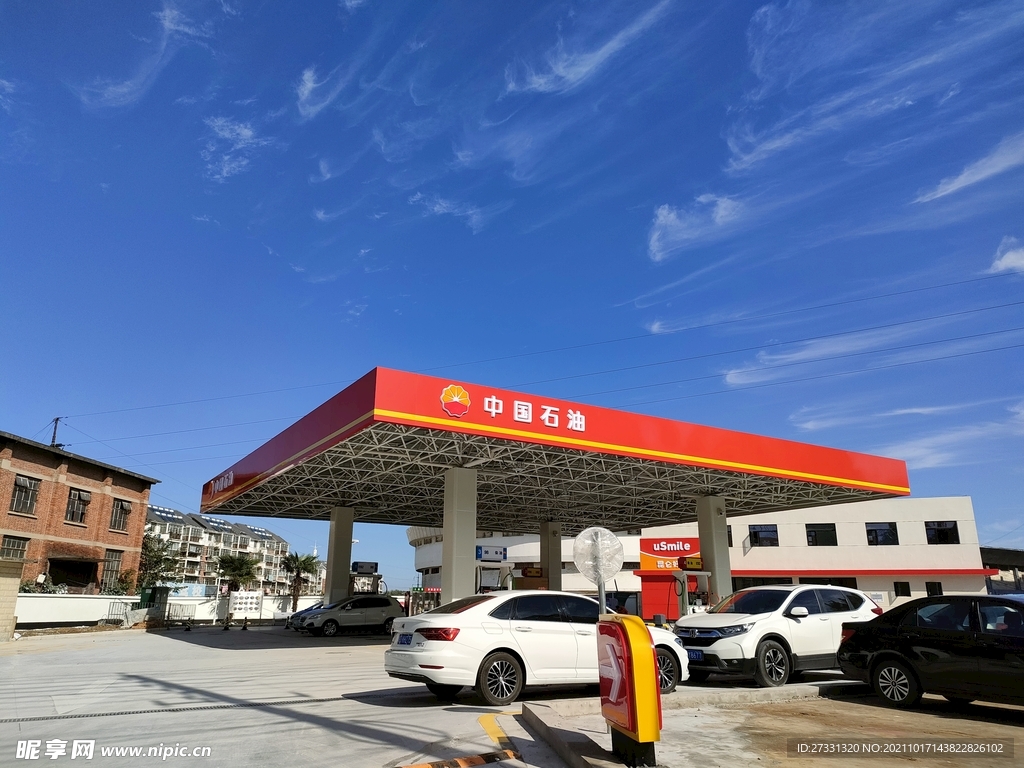 中国石油加油站图片