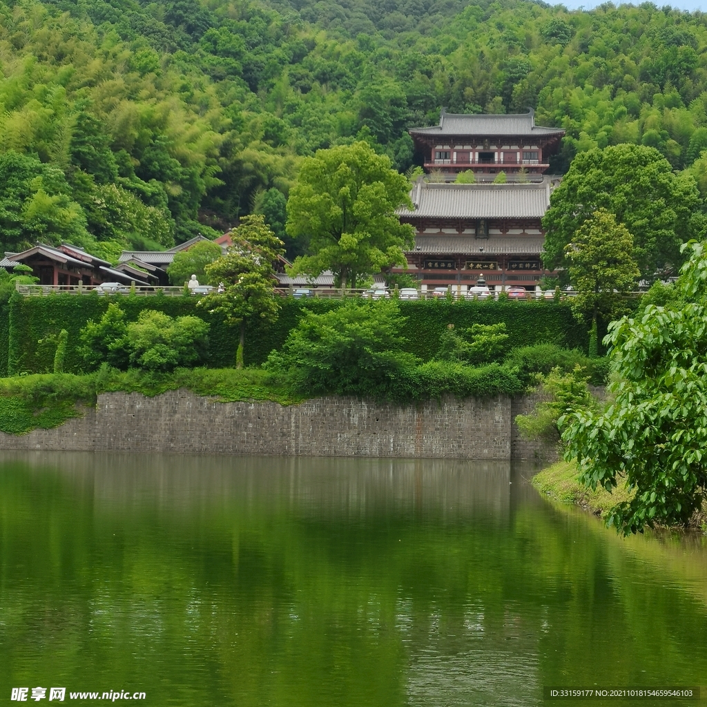 山中的寺庙