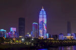 江边霓虹夜景
