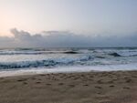 双月湾朝霞 海浪汹涌