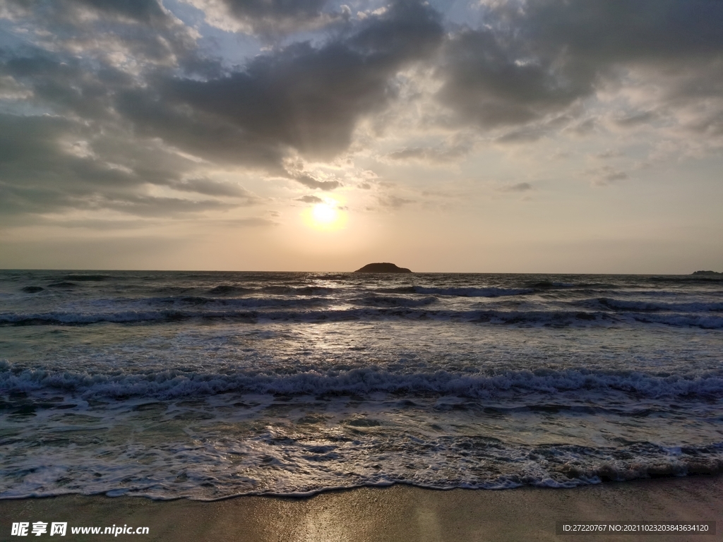 惠州双月湾 日出  海浪