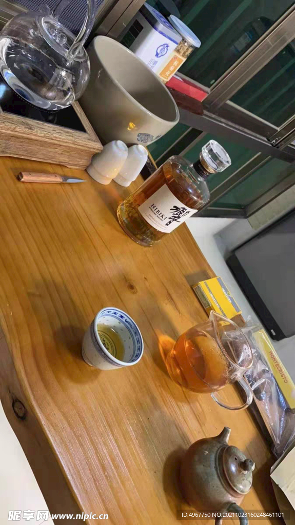 吧台桌