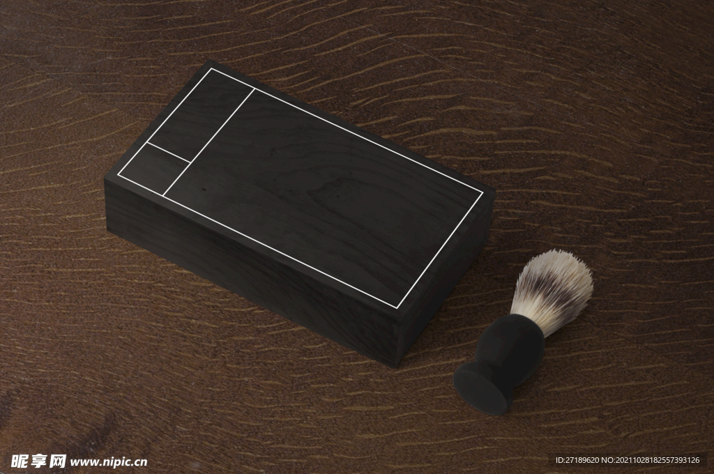 毛刷与盒子效果展示样机模板