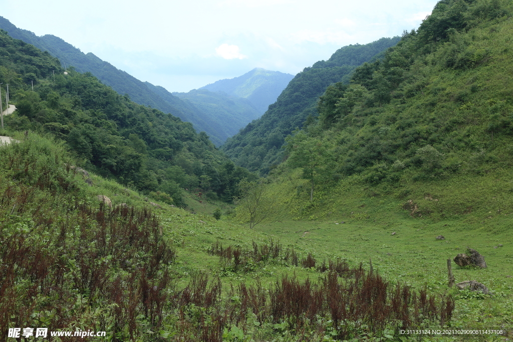 乡村旅游摄影山谷