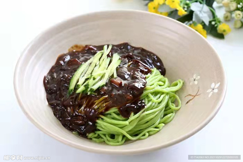 炸酱面