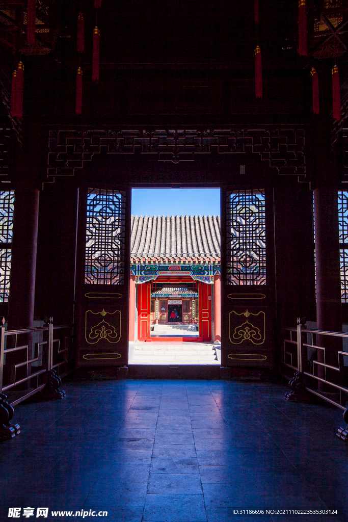 荣国府