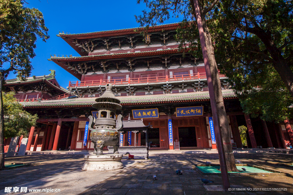 隆兴寺