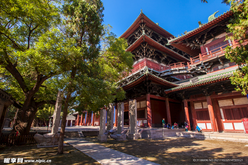 隆兴寺