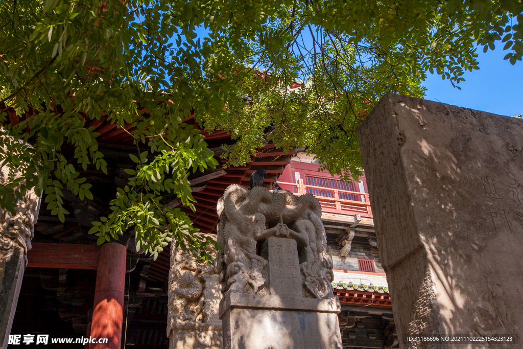隆兴寺