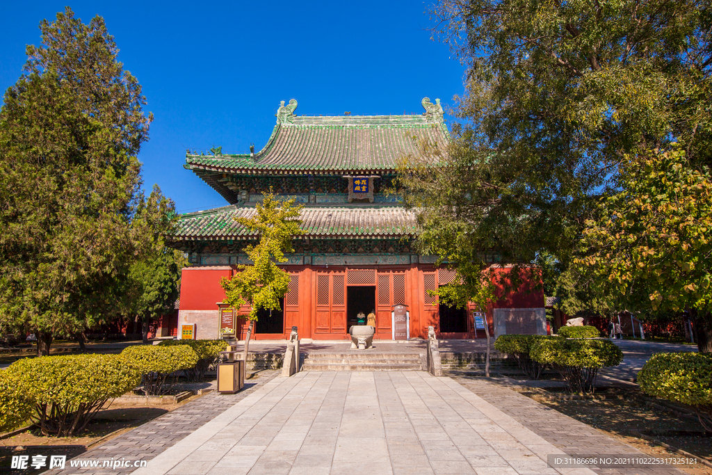 隆兴寺