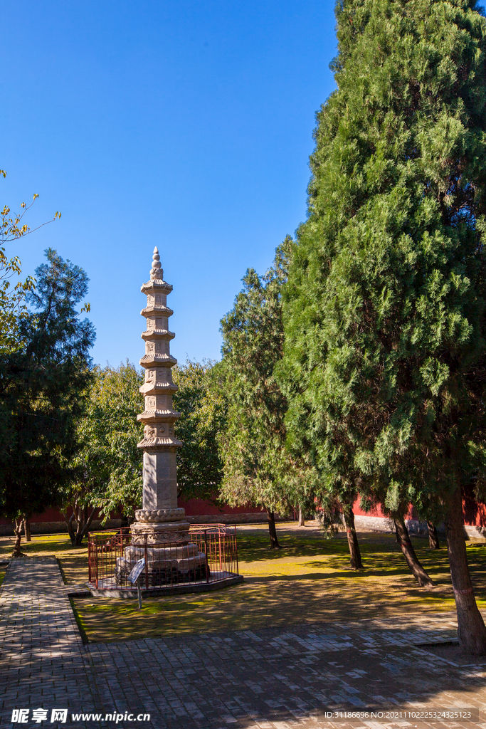 隆兴寺