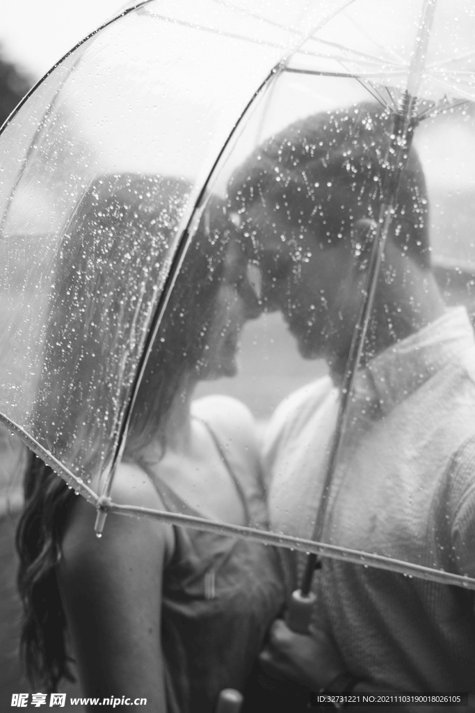 雨季 爱情