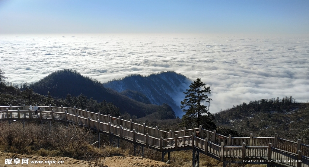 西岭雪山云海