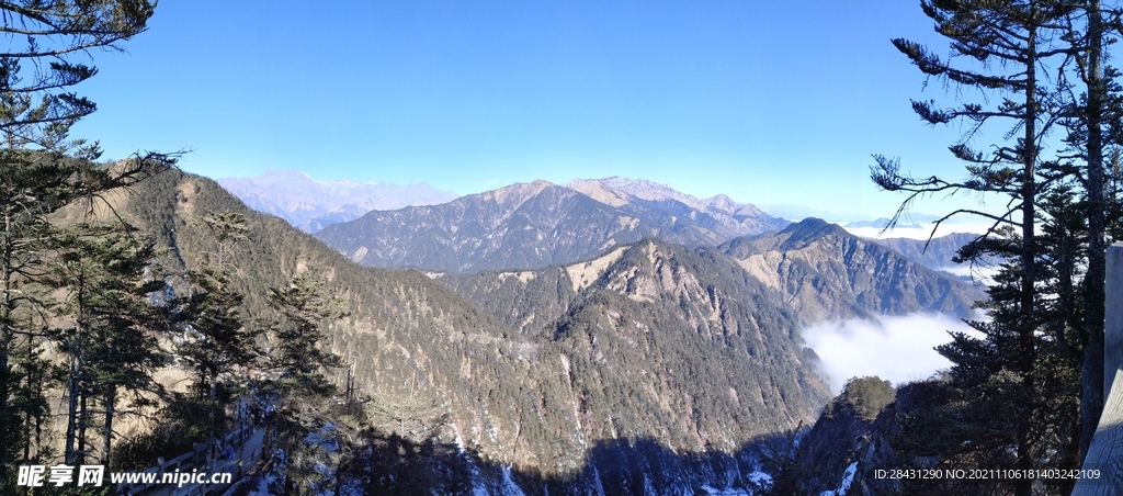 西岭雪山云海