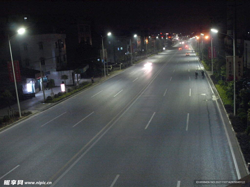 城市街景 路灯