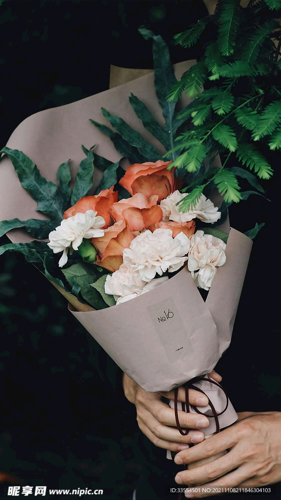 手捧花