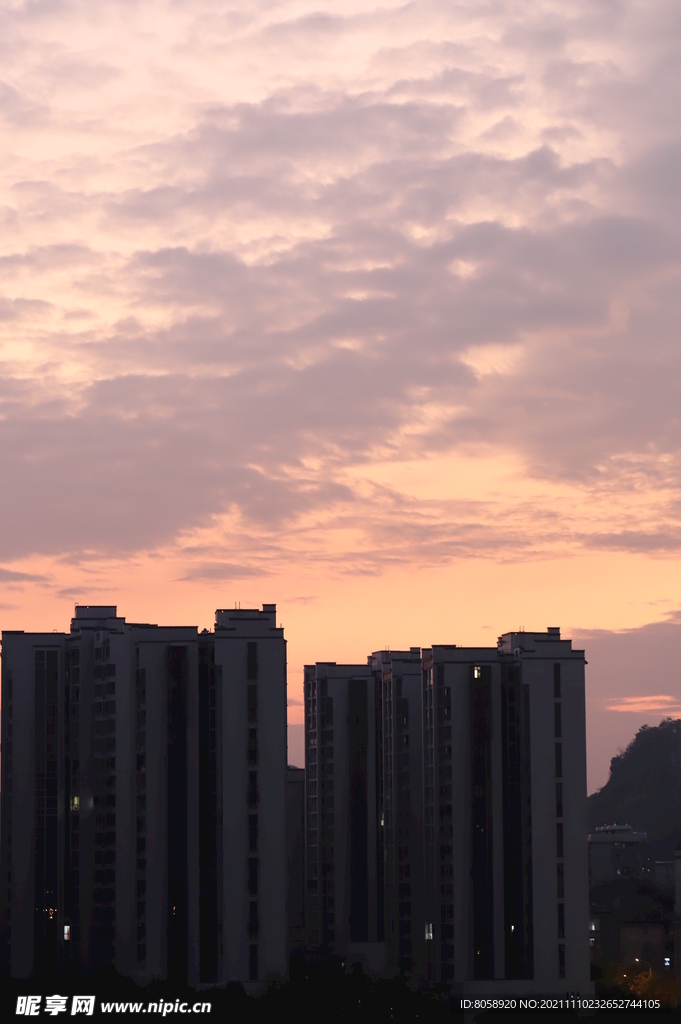 夜景 楼房