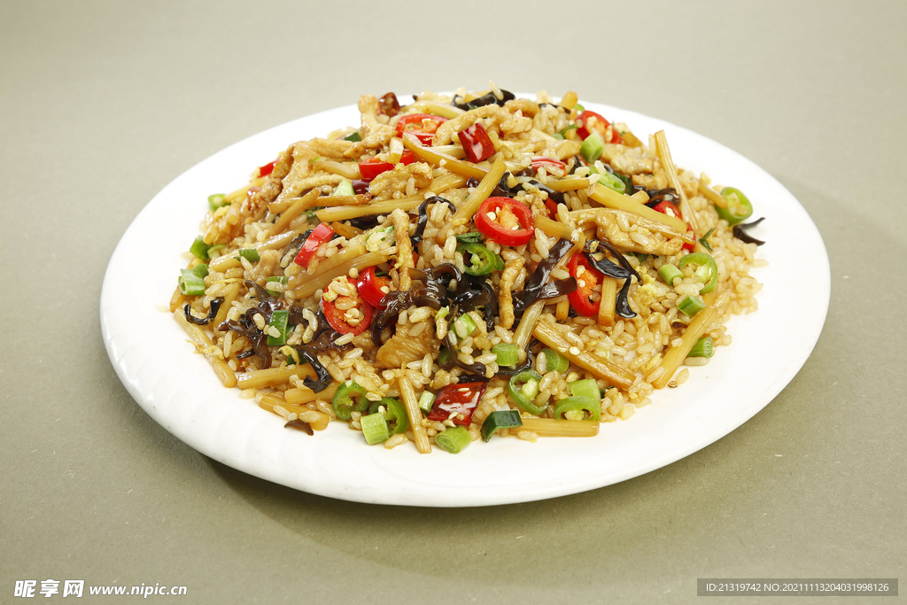 土豆丝炒饭