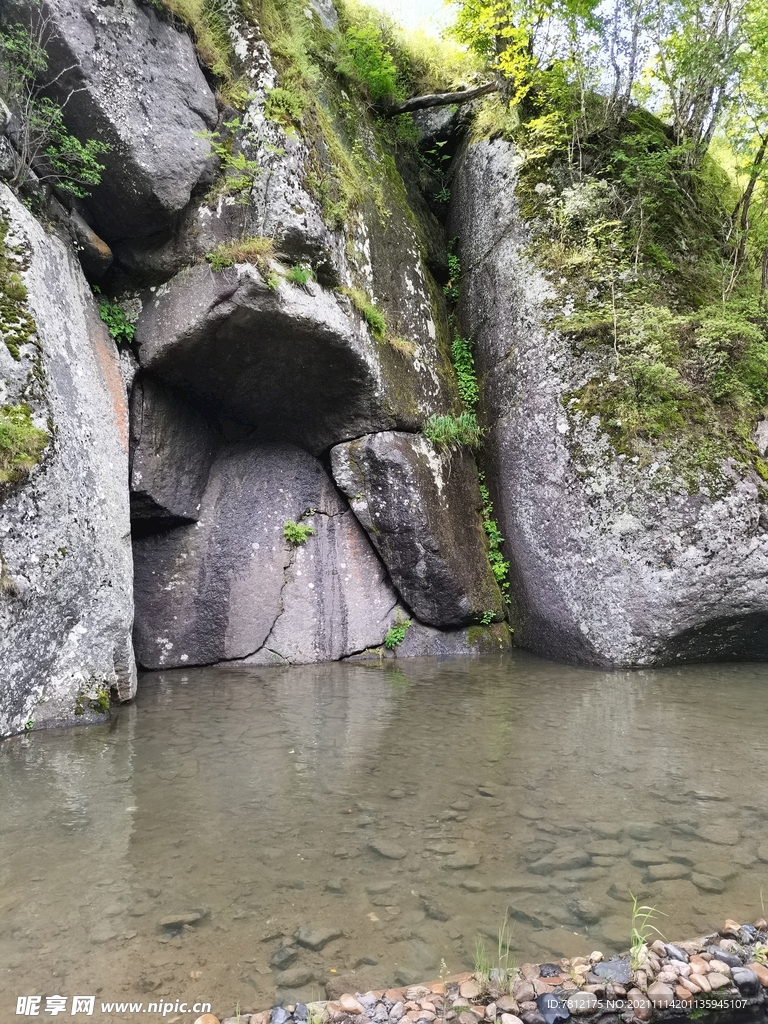 石壁