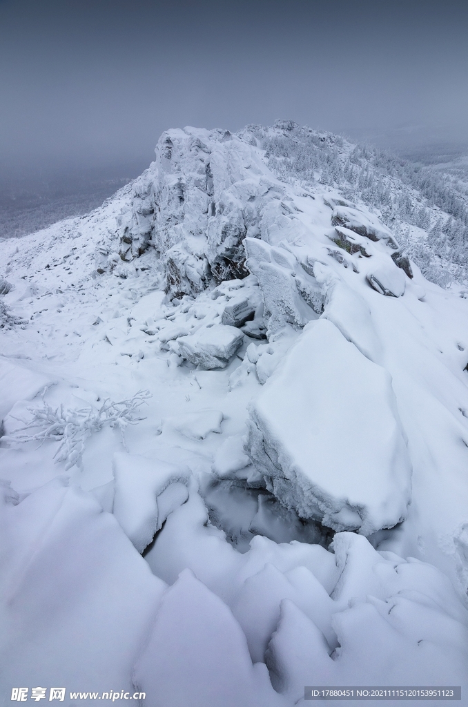 雪山