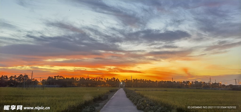 夕阳远景