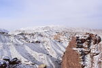 平山湖地质公园大峡谷雪景 