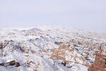 平山湖地质公园大峡谷雪景 